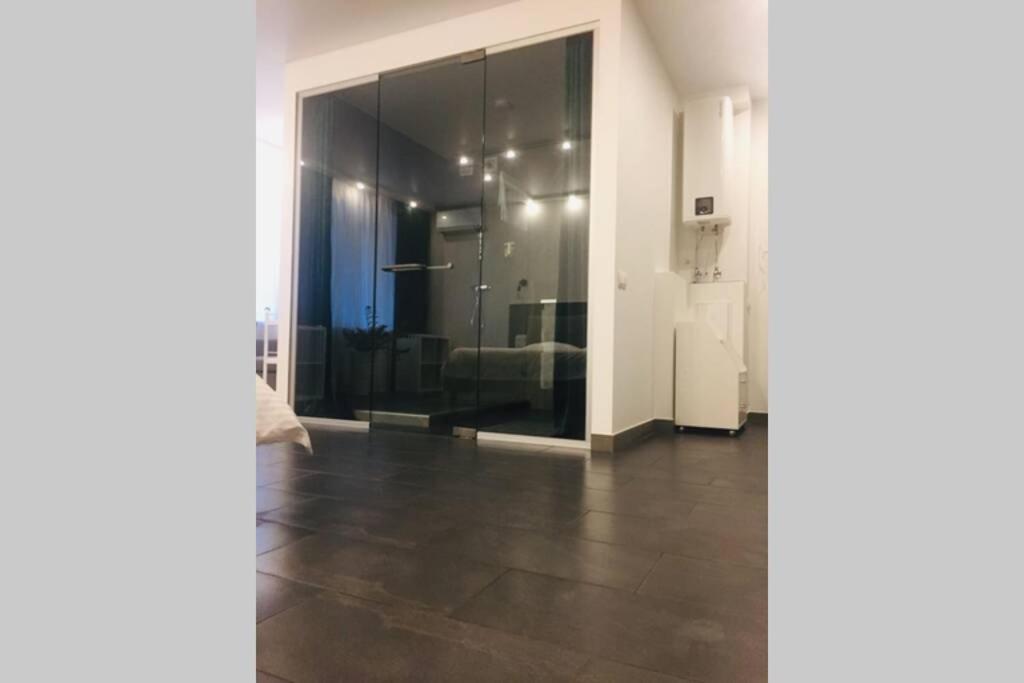 Эксклюзивная Квартира На Крещатике Kiew Exterior foto