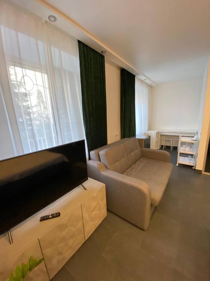 Эксклюзивная Квартира На Крещатике Kiew Exterior foto